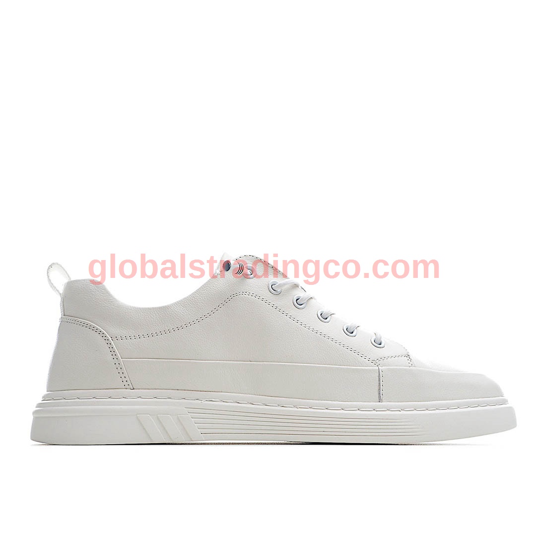 Gucci Distressed Screener Sneaker